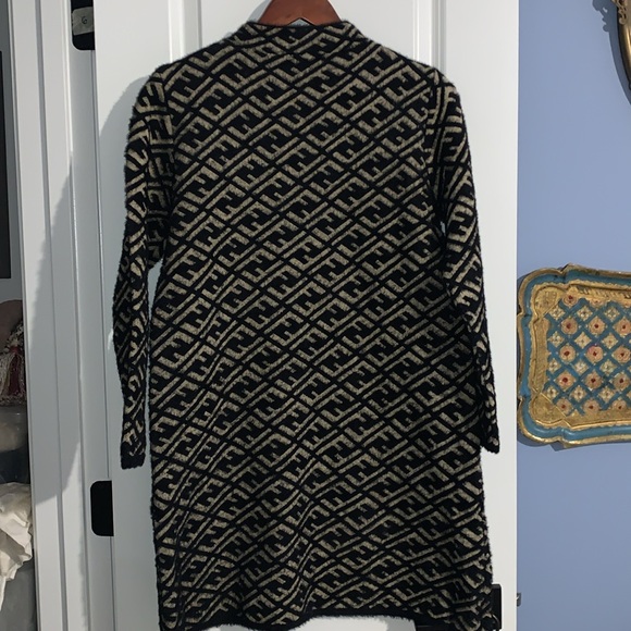 Logo F designer sweater dress M EUC no tags As Is - Picture 6 of 7